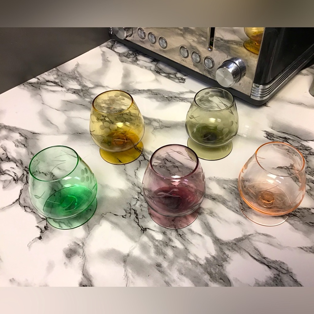 Mini wine, brandy or shot glass set